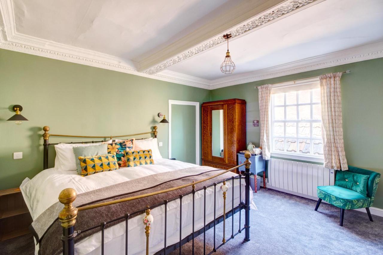 Green Parrot House Bed and Breakfast Devizes Esterno foto