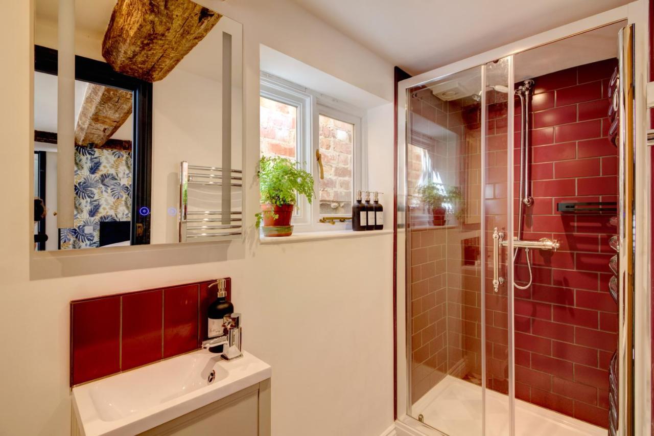 Green Parrot House Bed and Breakfast Devizes Esterno foto