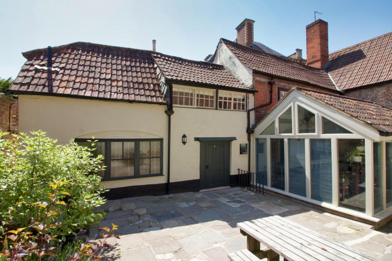 Green Parrot House Bed and Breakfast Devizes Esterno foto